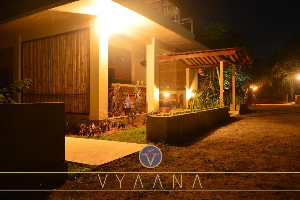 Vyaana Resort Gili Air Exterior foto